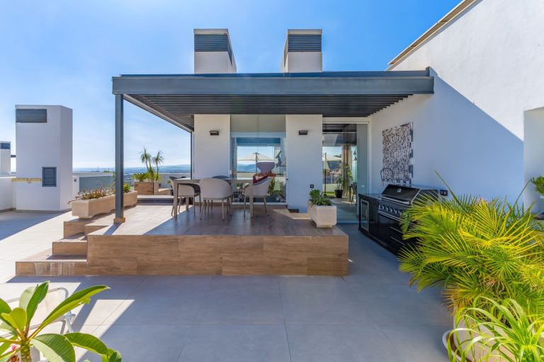 298a984e53887eaf34b6647e39622c9e - 11