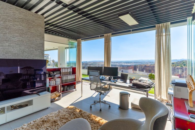 298a984e53887eaf34b6647e39622c9e - 7