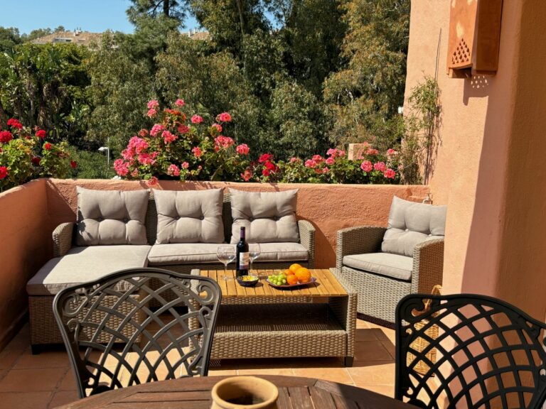 29dffd8a880db2d2279ecf81b8e854cd - 1