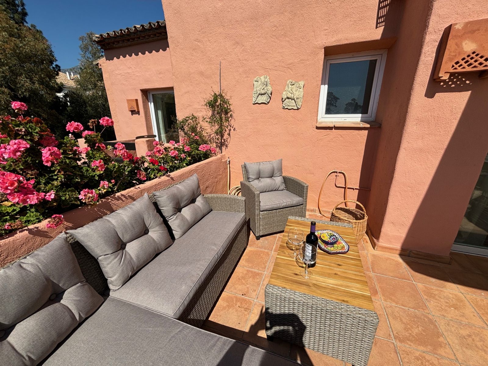 29dffd8a880db2d2279ecf81b8e854cd - 2