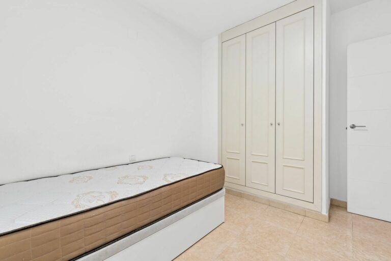 2a88ae15801097d4cd0d77d33706e08f - 15