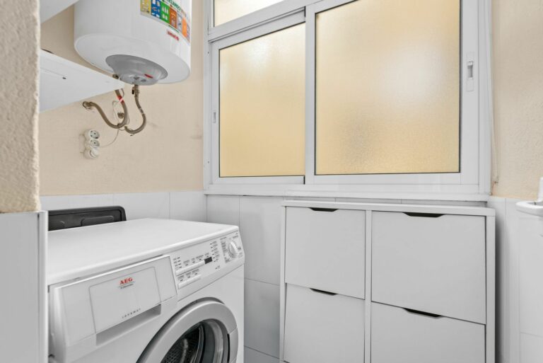 2a88ae15801097d4cd0d77d33706e08f - 8