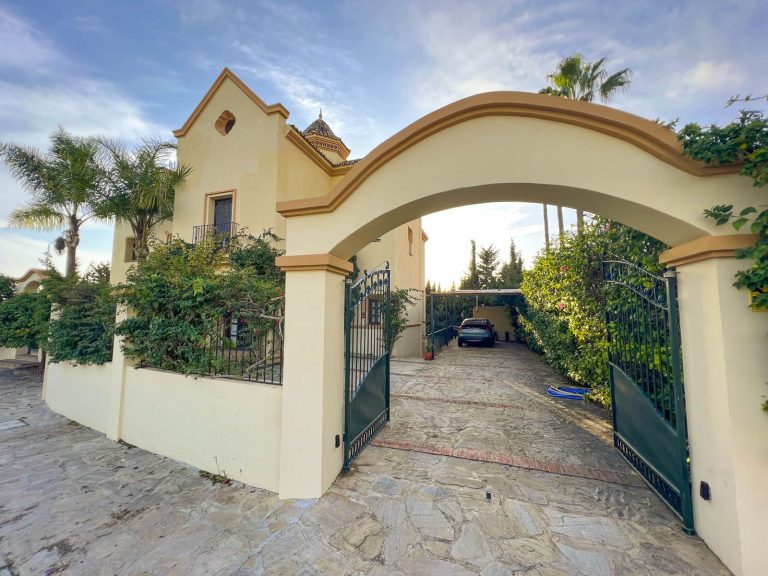 2b4de797b9fca134a95f9522c0390c26 - 4