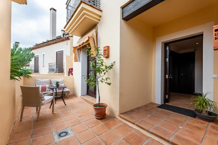 2bc317be7aabfe199747514ed37a212b - 12