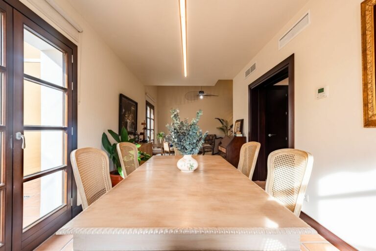 2bc317be7aabfe199747514ed37a212b - 7