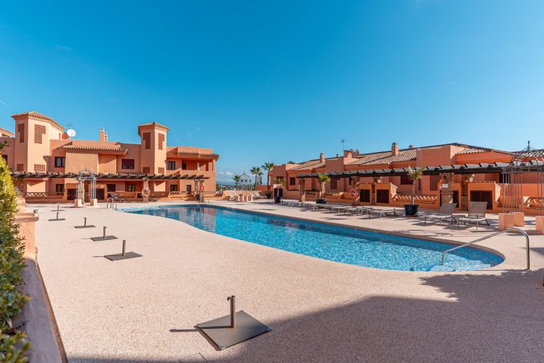 2d411bde77806feffe65d5dd2bd38e86 - 14