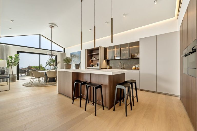 2e6a9f2a0a5a3e62f286511ed4767f24 - 9