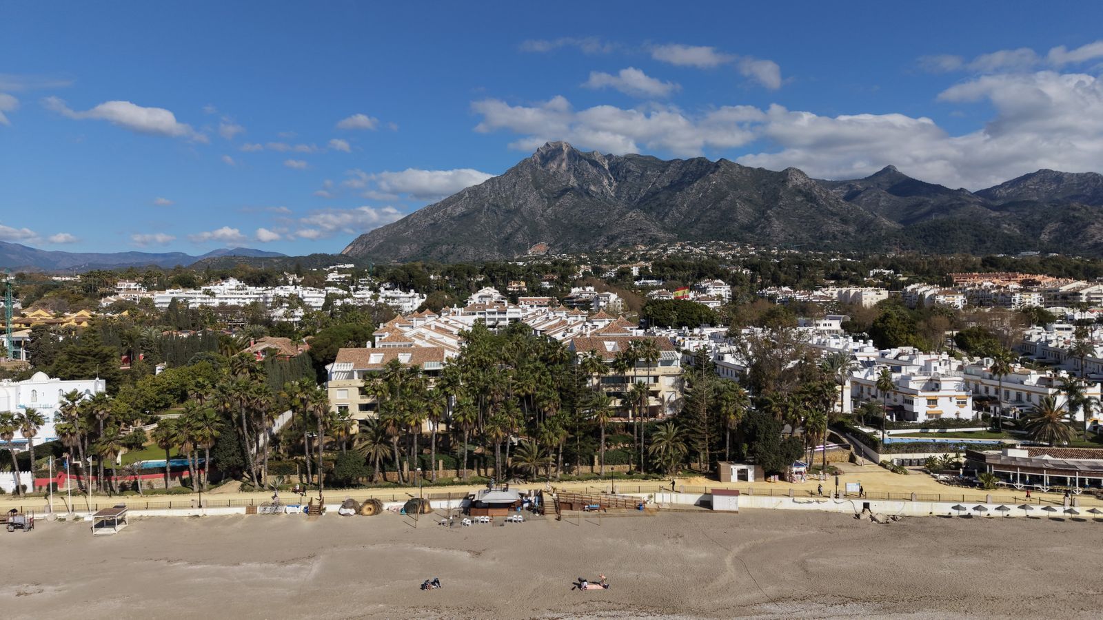 316782594a3f840482df519888ae0c08 - 5