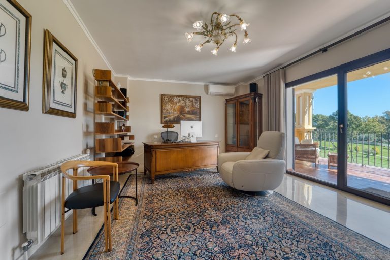 3188f73c966136f46e48335983698ba6 - 6