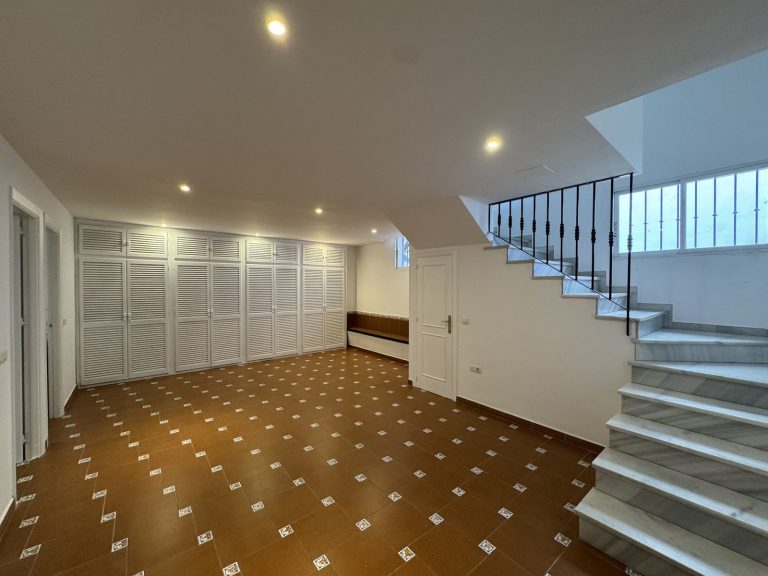 31a75b626059daa572dbece70779fdbc - 15