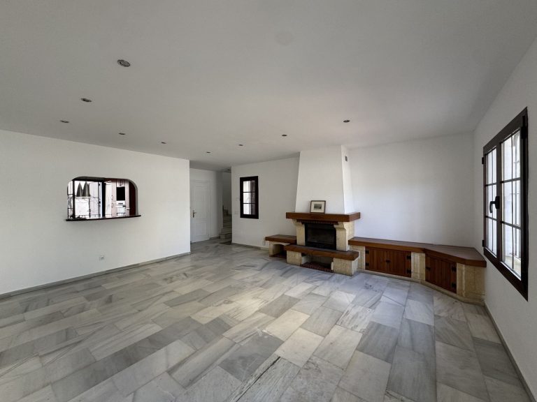 31a75b626059daa572dbece70779fdbc - 6