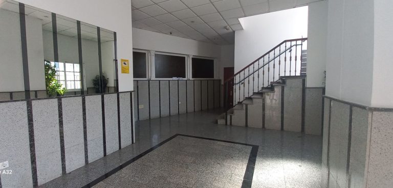 31ec0be8ce7243300b4c952122f26399 - 12