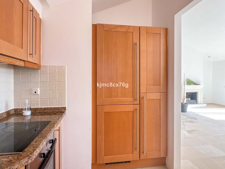 31f3b12a80fb121137a17a3cadb4908c - 14