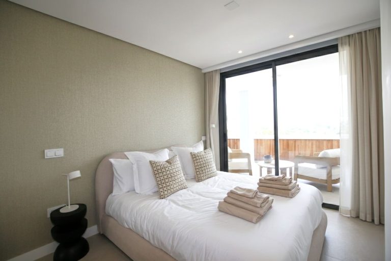 324836db8f39fbc96b218f8731404aef - 13