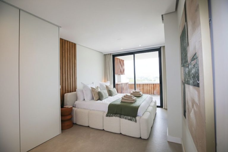 324836db8f39fbc96b218f8731404aef - 9