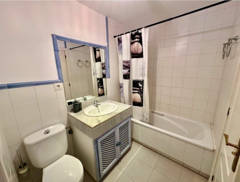 33308f38eb9f21761d4e3d554242d0ad - 16