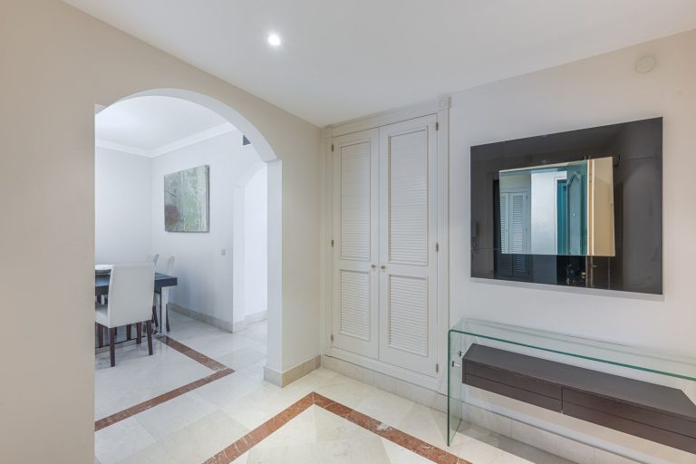 347e7e926f244f50d9fa85d6f516db99 - 3