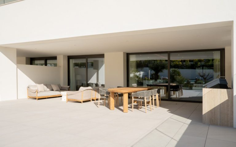 357447bdd874a0adacf8e63c606d3e91 - 2