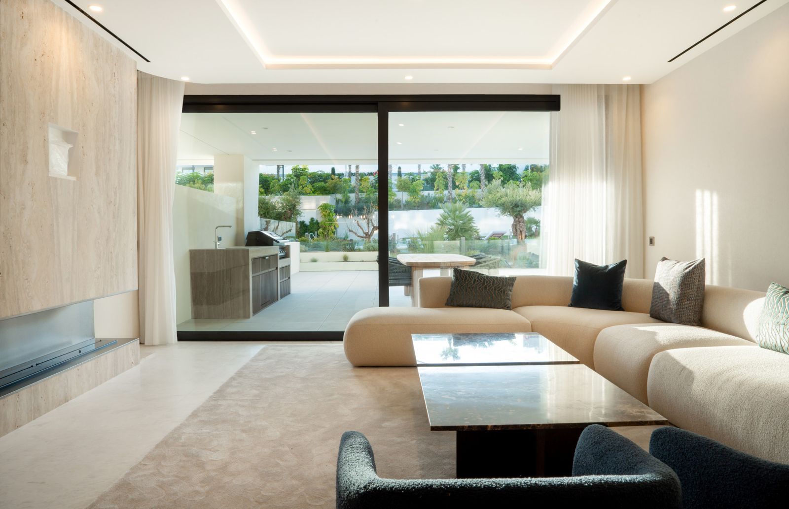 357447bdd874a0adacf8e63c606d3e91 - 4