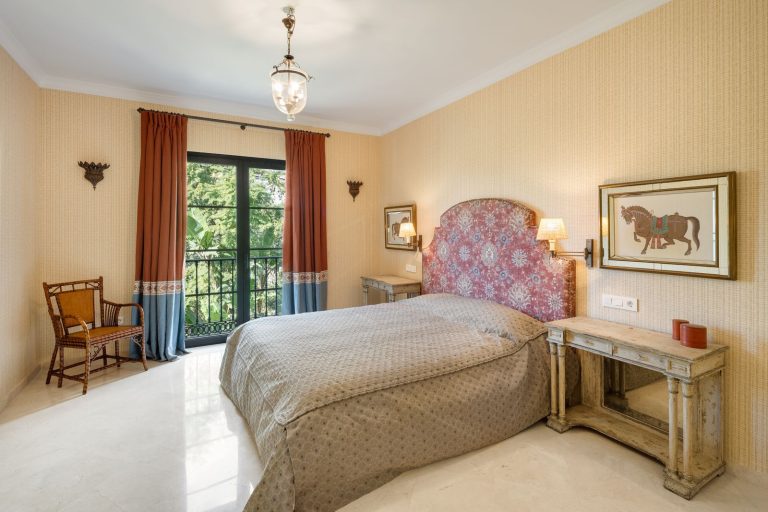 35caa117e87616330924045e21f0abf5 - 11