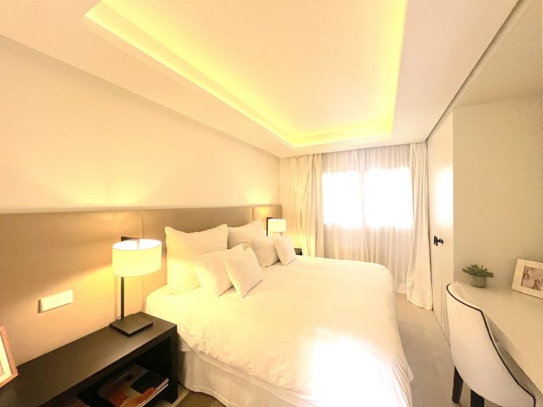 3701b07e8b6ac7ce23dca03e9a96f594 - 10