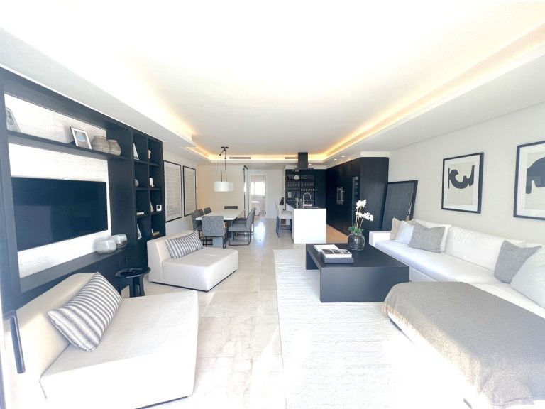 3701b07e8b6ac7ce23dca03e9a96f594 - 2