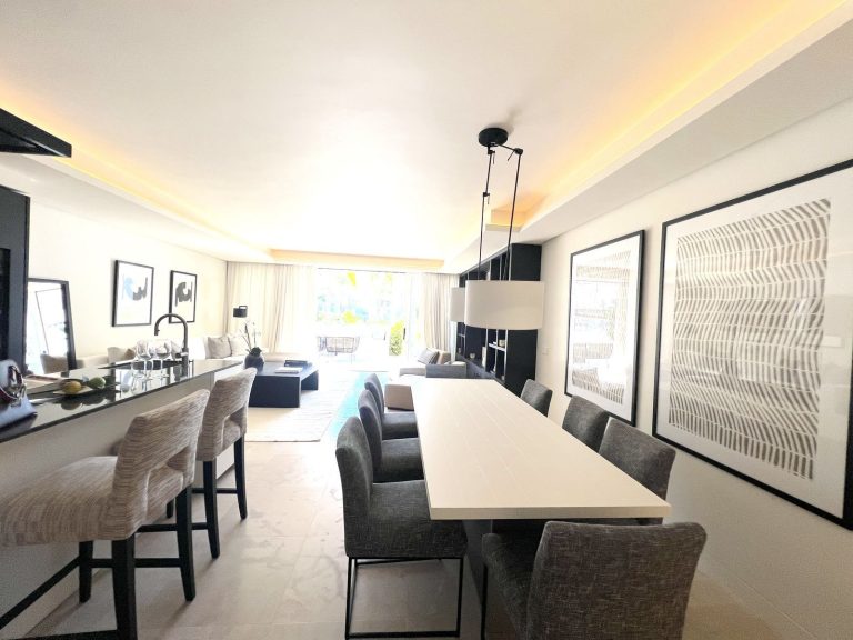 3701b07e8b6ac7ce23dca03e9a96f594 - 3