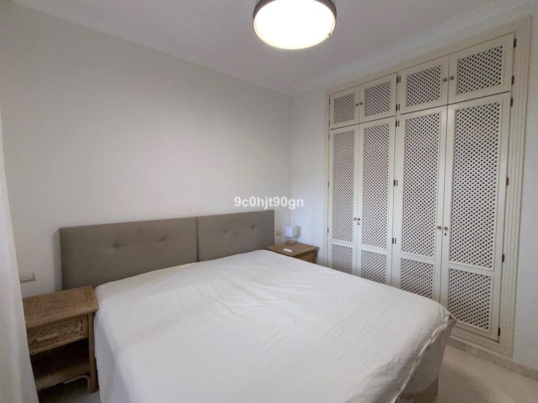 38925c108c4dda1b6ea24f0b8bb82d65 - 16