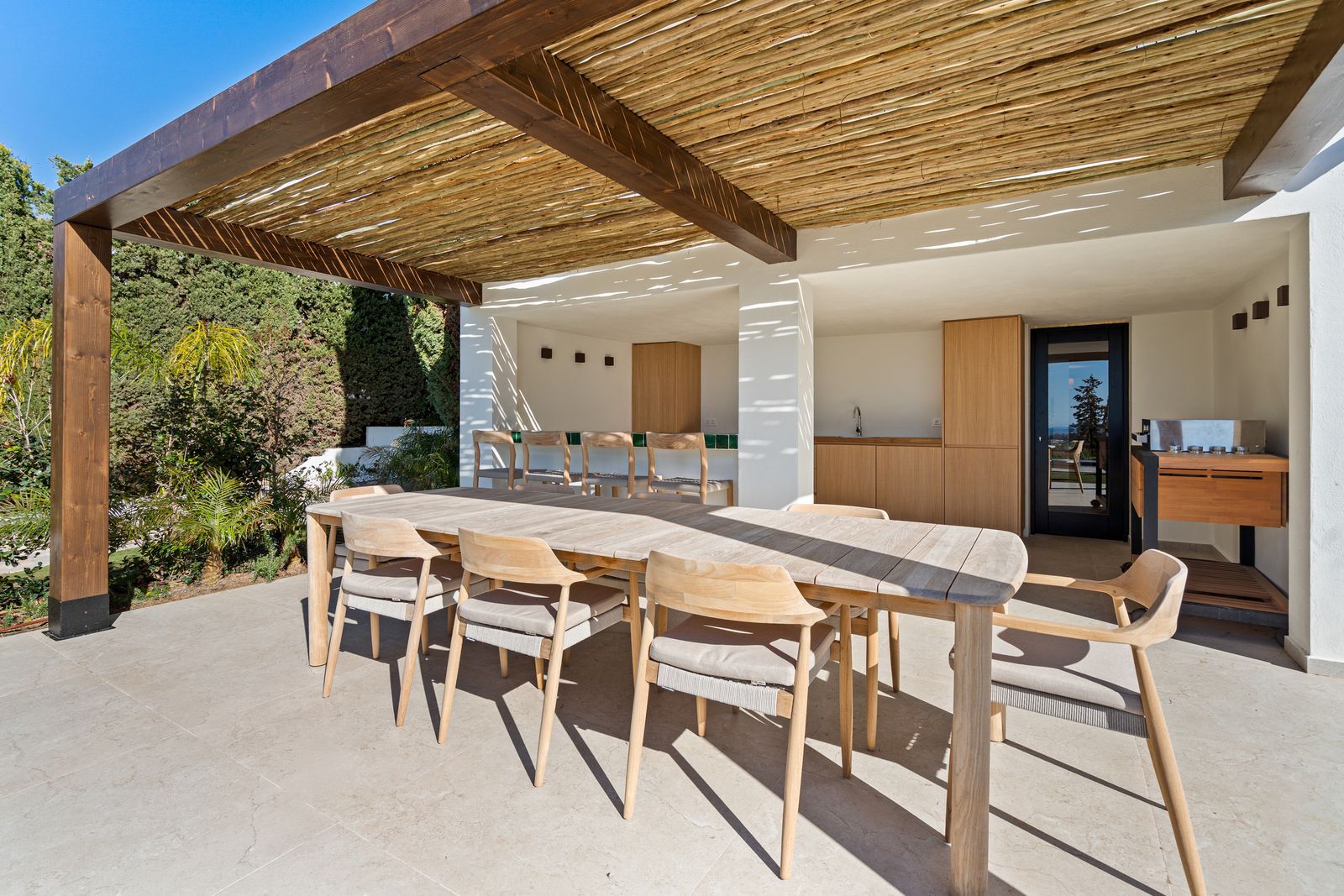 393237f34d680b8cff333ef76212e948 - 4