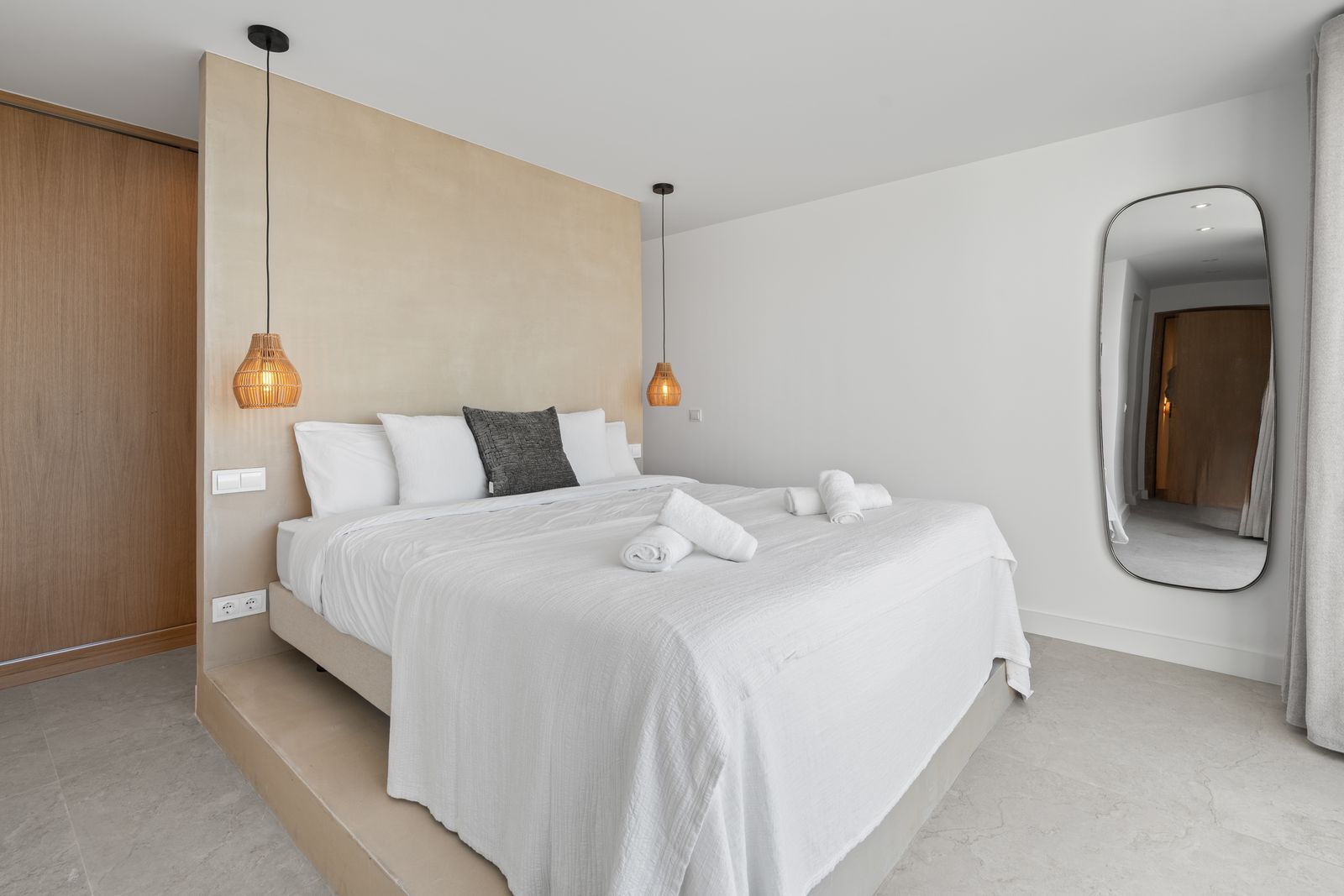 393237f34d680b8cff333ef76212e948 - 7