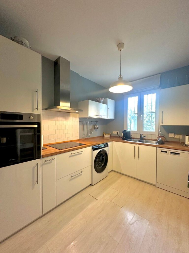 3a3d035e920afe117b9d311c6e894b32 - 16