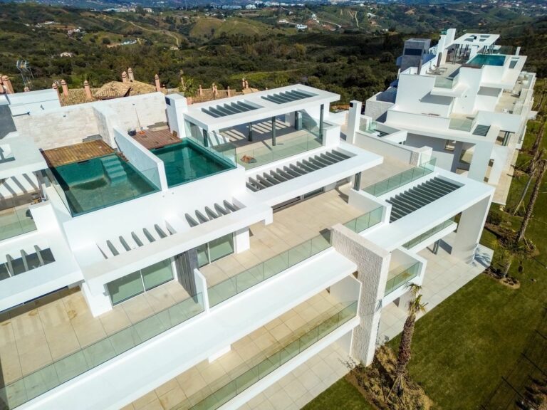 3aa6a299996eb8c5f68435da1a6e4f0d - 15