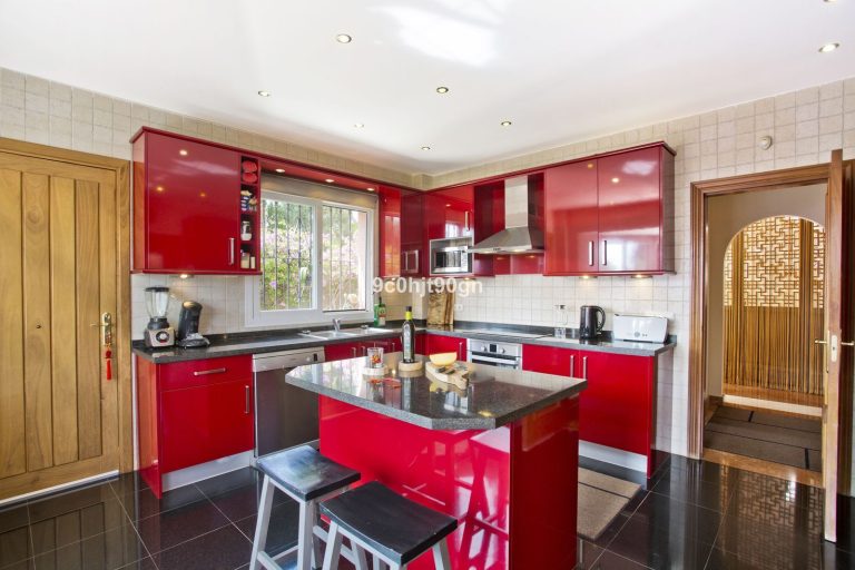 3af4cf09353f1adc2ecce275d6025af8 - 11