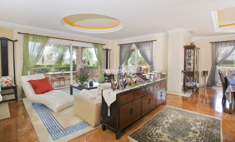 3af4cf09353f1adc2ecce275d6025af8 - 14