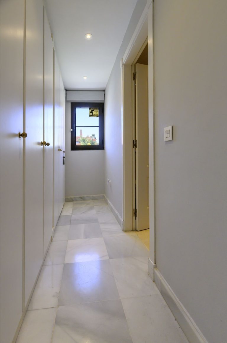 3b0c82fcdb30ee9e0ab082d7c2dc84df - 15