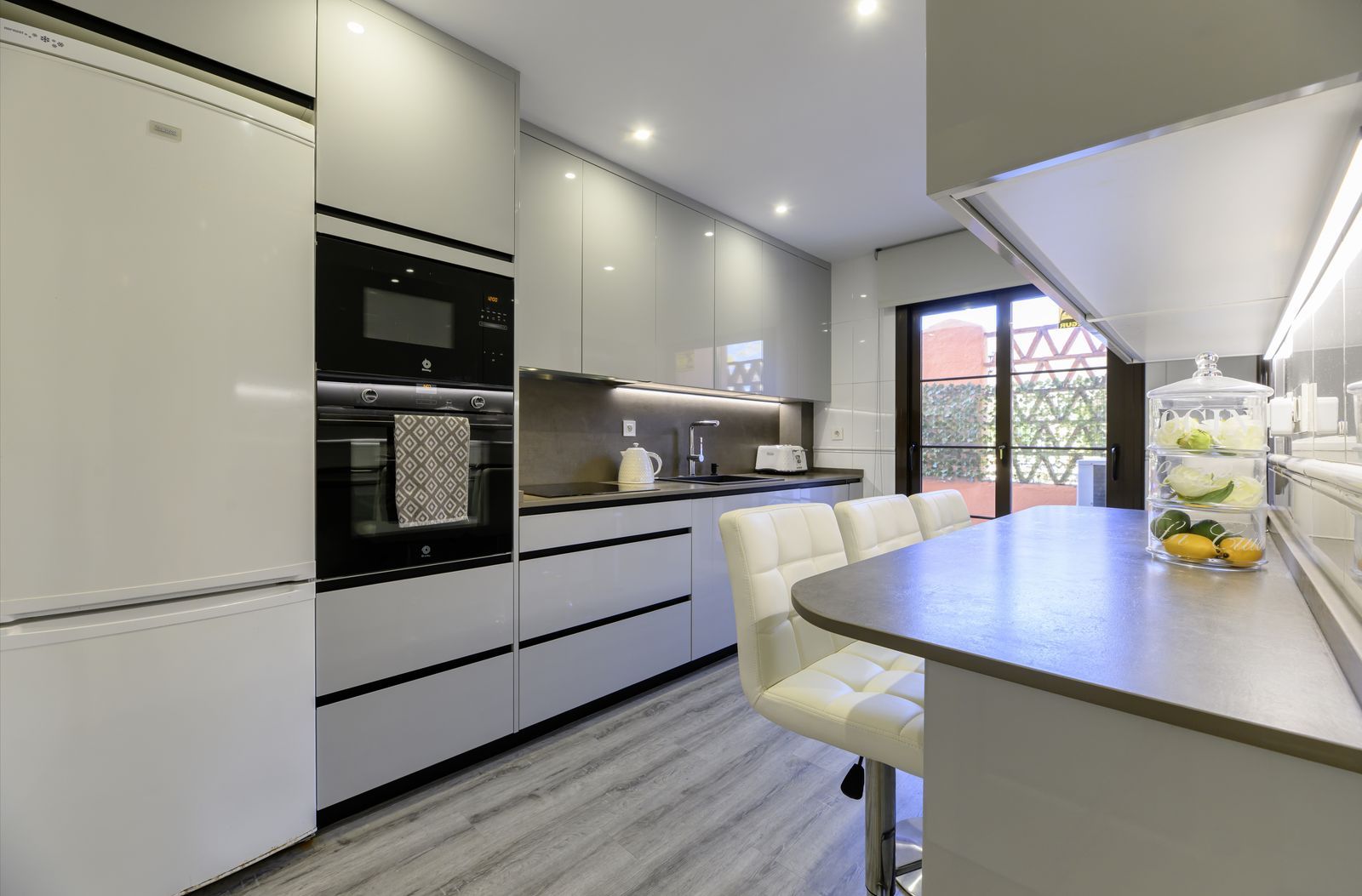 3b0c82fcdb30ee9e0ab082d7c2dc84df - 6