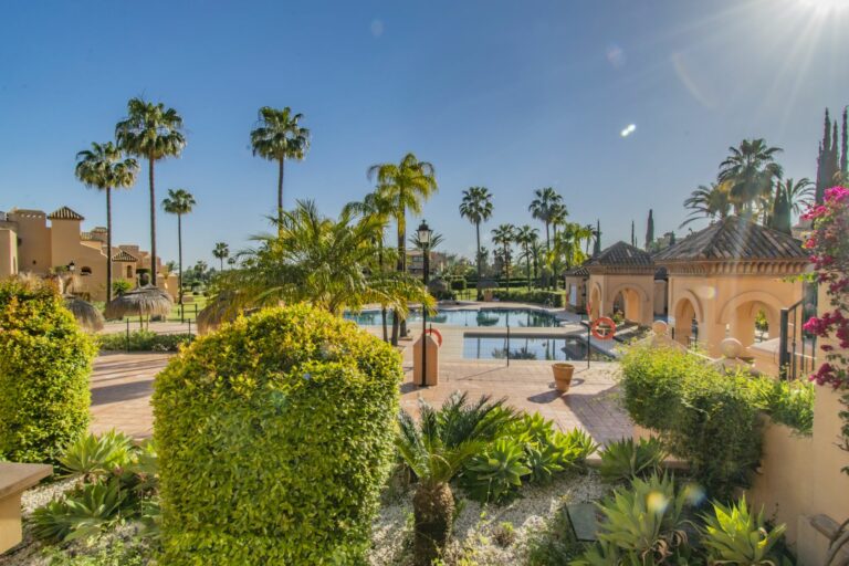 3b7f340d931a7d32356a517f93e71a76 - 1