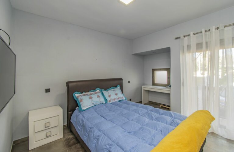 3b7f340d931a7d32356a517f93e71a76 - 13