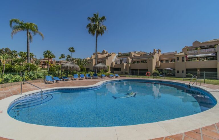 3b7f340d931a7d32356a517f93e71a76 - 3