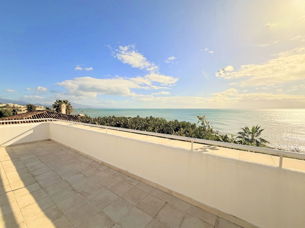 3ba83f35636864f341acfb64d4796a51 - 9