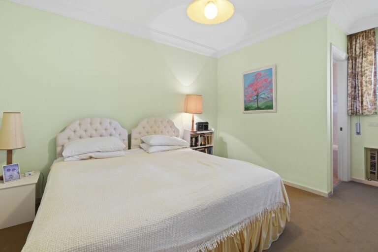 3d0ba6bd2c09b1bf1b25d671efcfd538 - 10