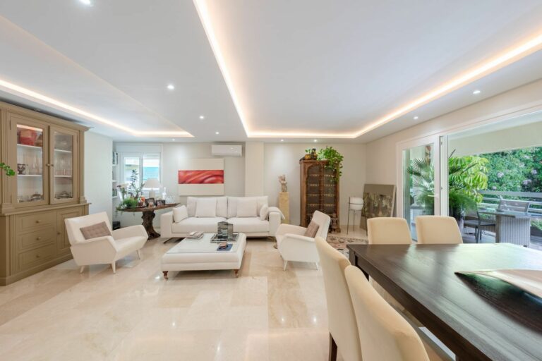 3db98b108e2526cba70369e05221b1a0 - 3