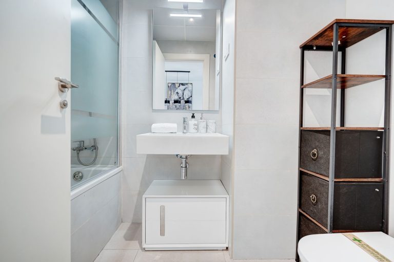 3e09acff316f10bcdbb0becf19e7e9b3 - 11