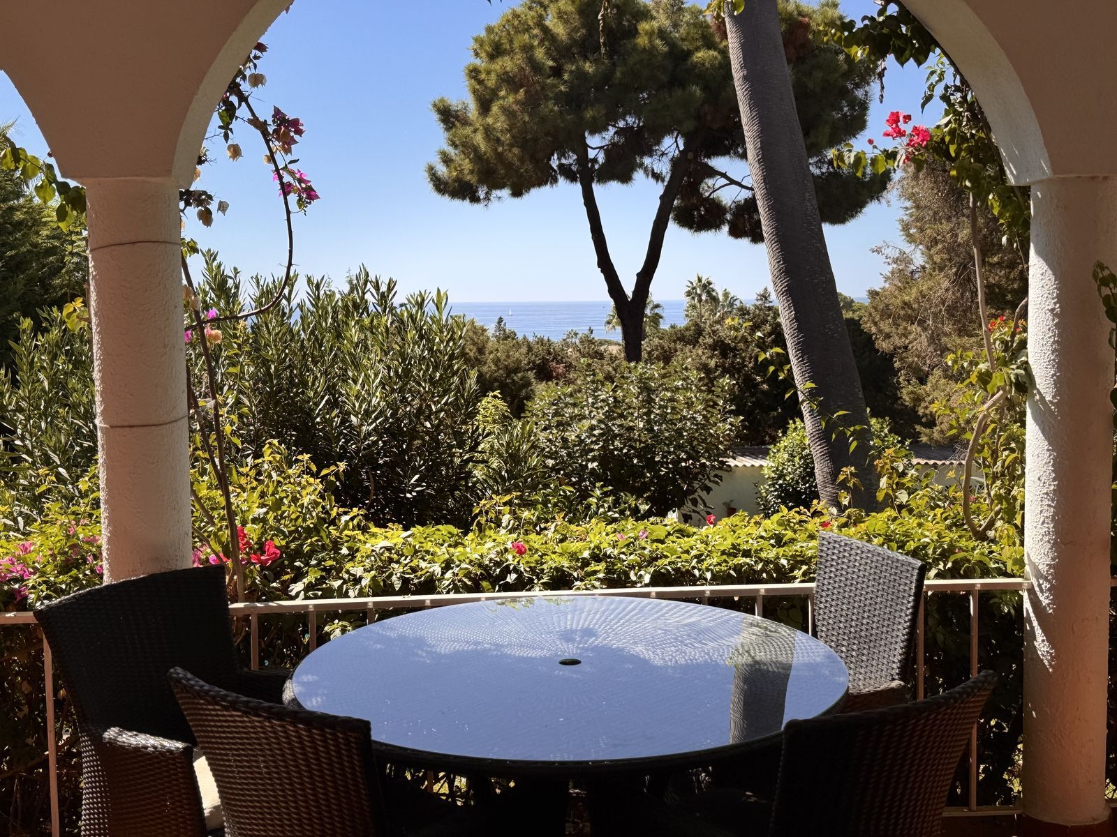 3e124f33e9acfab384238d38fdad3582 - 7