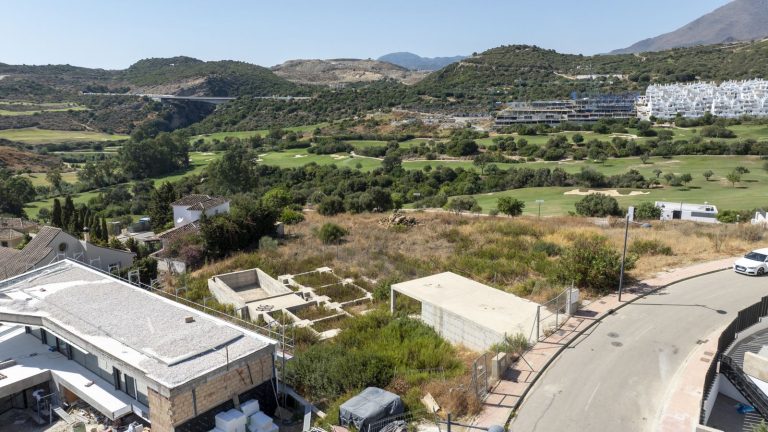 3ec02d35dd53a9cacb086b609de1a87f - 15