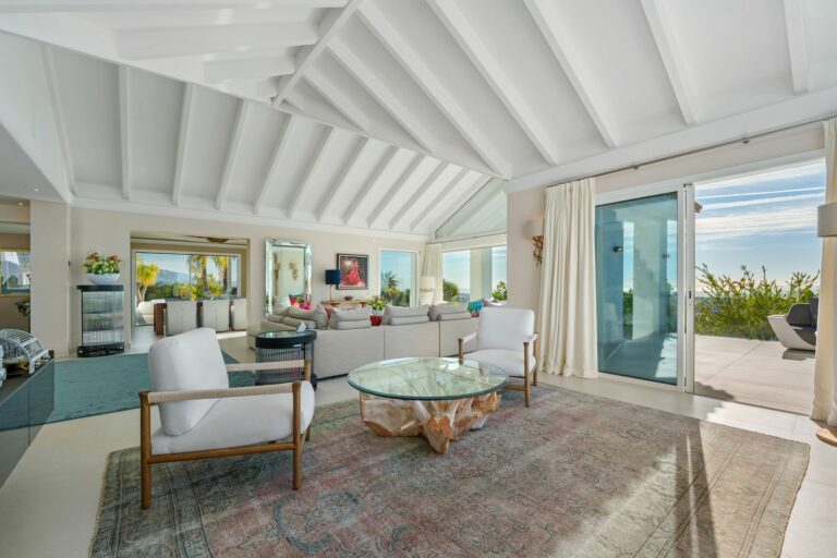 41ce0ac3eb34ad50bb396f1ed40f8222 - 5