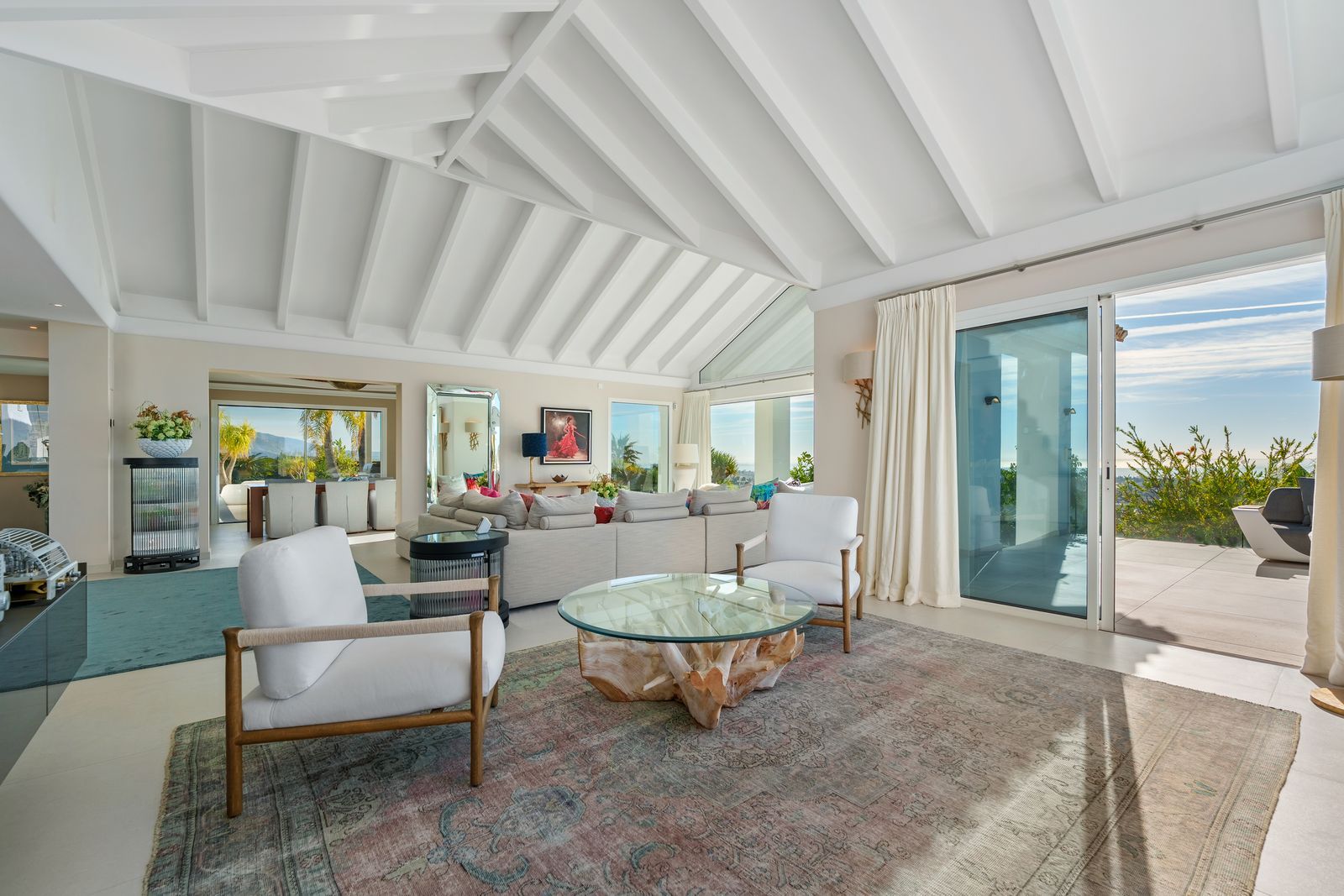 41ce0ac3eb34ad50bb396f1ed40f8222 - 5