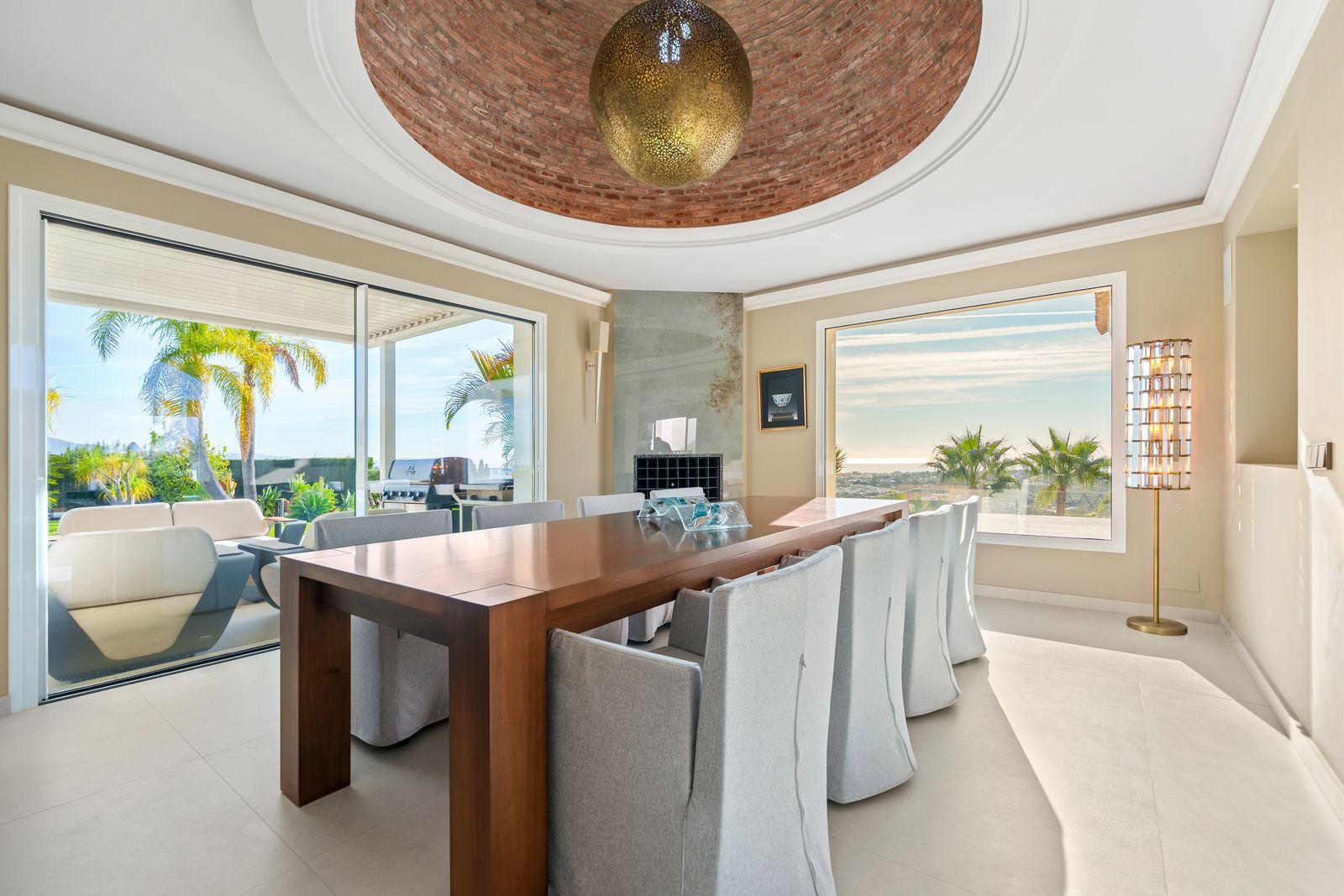 41ce0ac3eb34ad50bb396f1ed40f8222 - 7