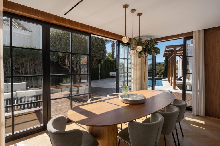 423712962d0ef7945a97deeb011a8ddb - 15