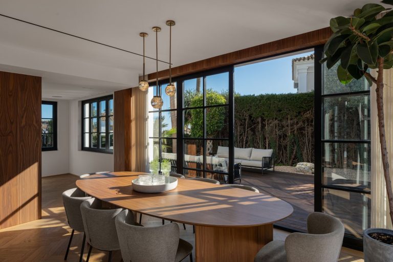 423712962d0ef7945a97deeb011a8ddb - 16